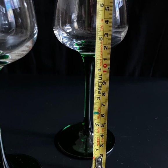 Vintage Luminarc France Emerald Green Stem Water Glass Goblets Set of 2 - Picture 5 of 5